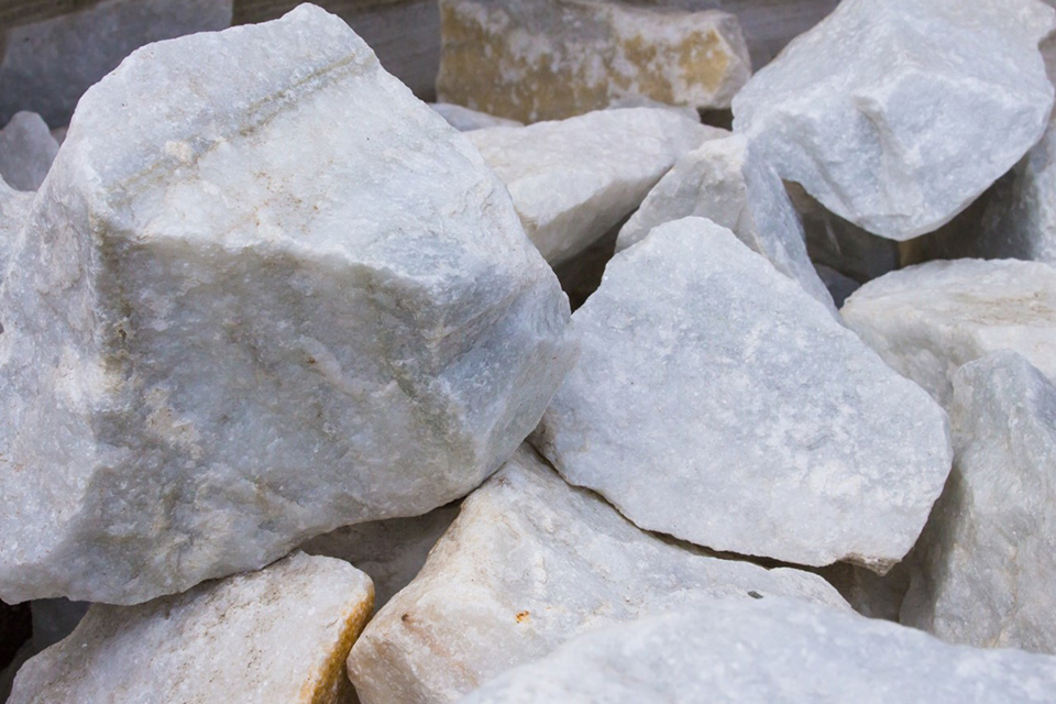 CARRARA MARMOR 70/150 M